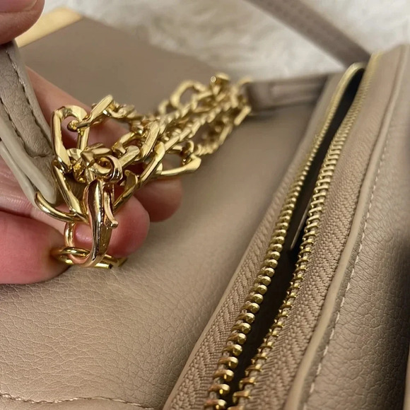 NWOT Madison West Crossbody- Wallet - Picture 7 of 7